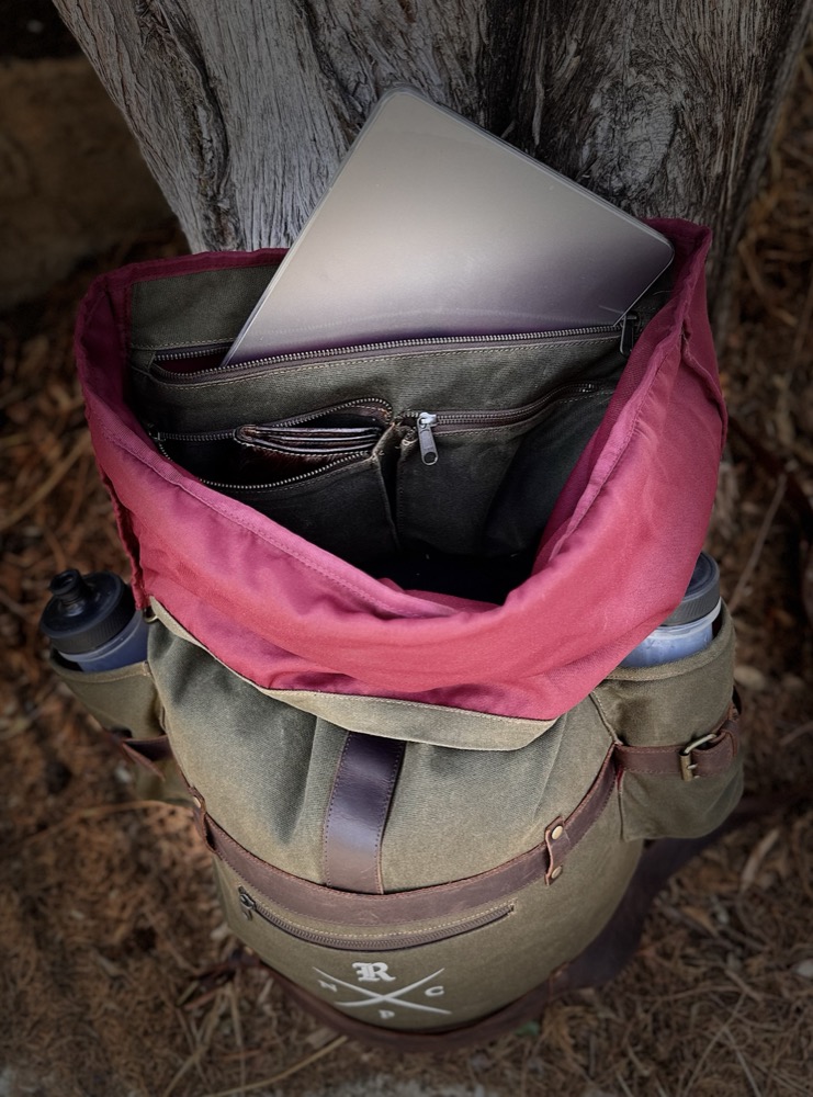 Rebel NPC duffle